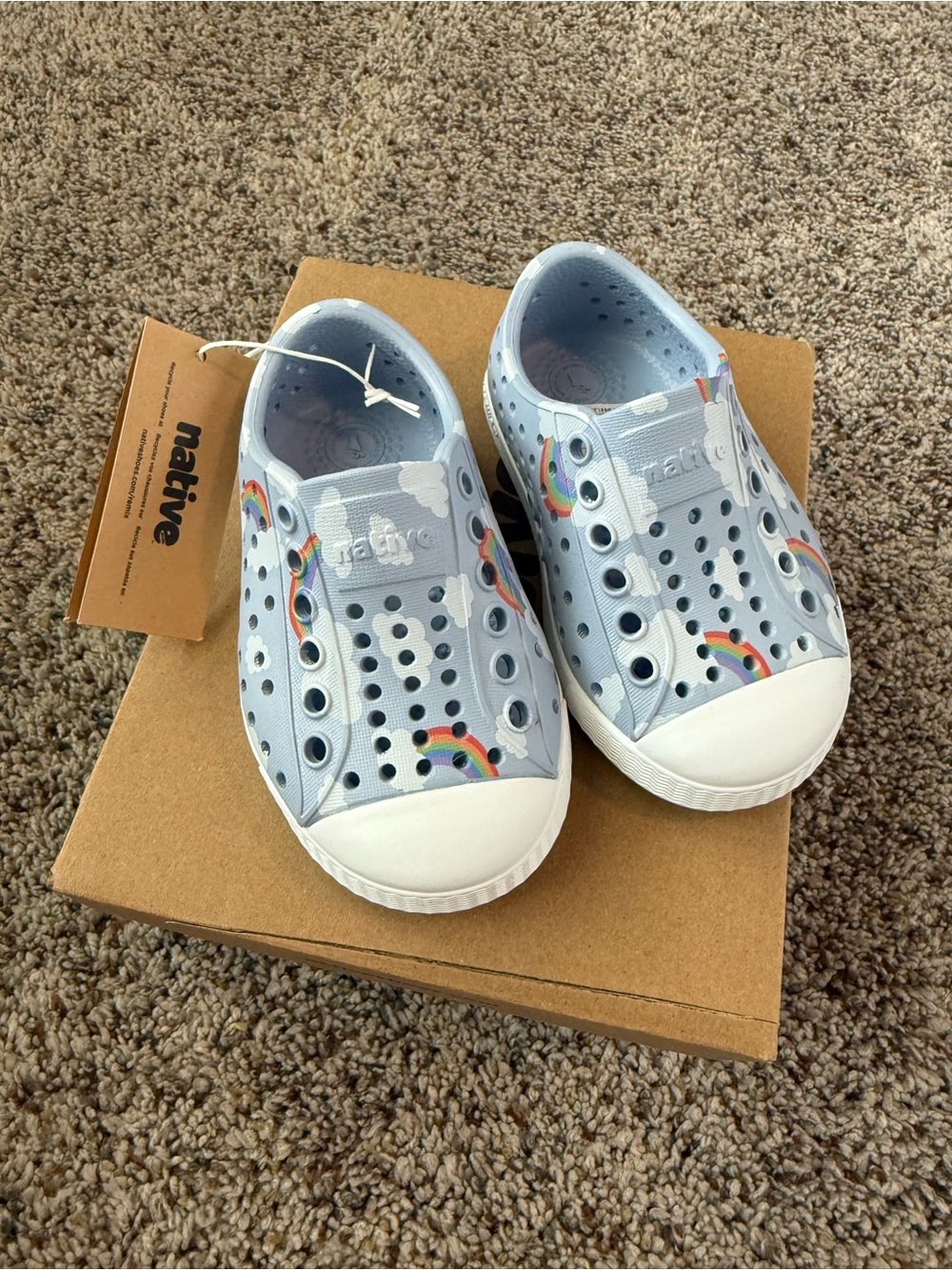 NWT Native Girls Jefferson Rainbow Blue Slip On Shoes — Size C4